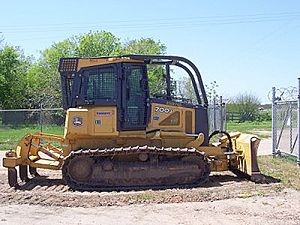 John Deere 700J